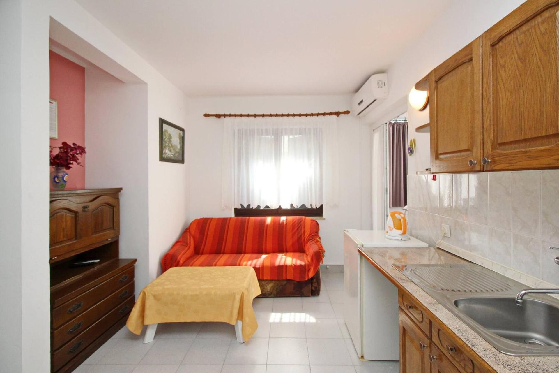 Apartments Karamarko Baska  Exterior photo