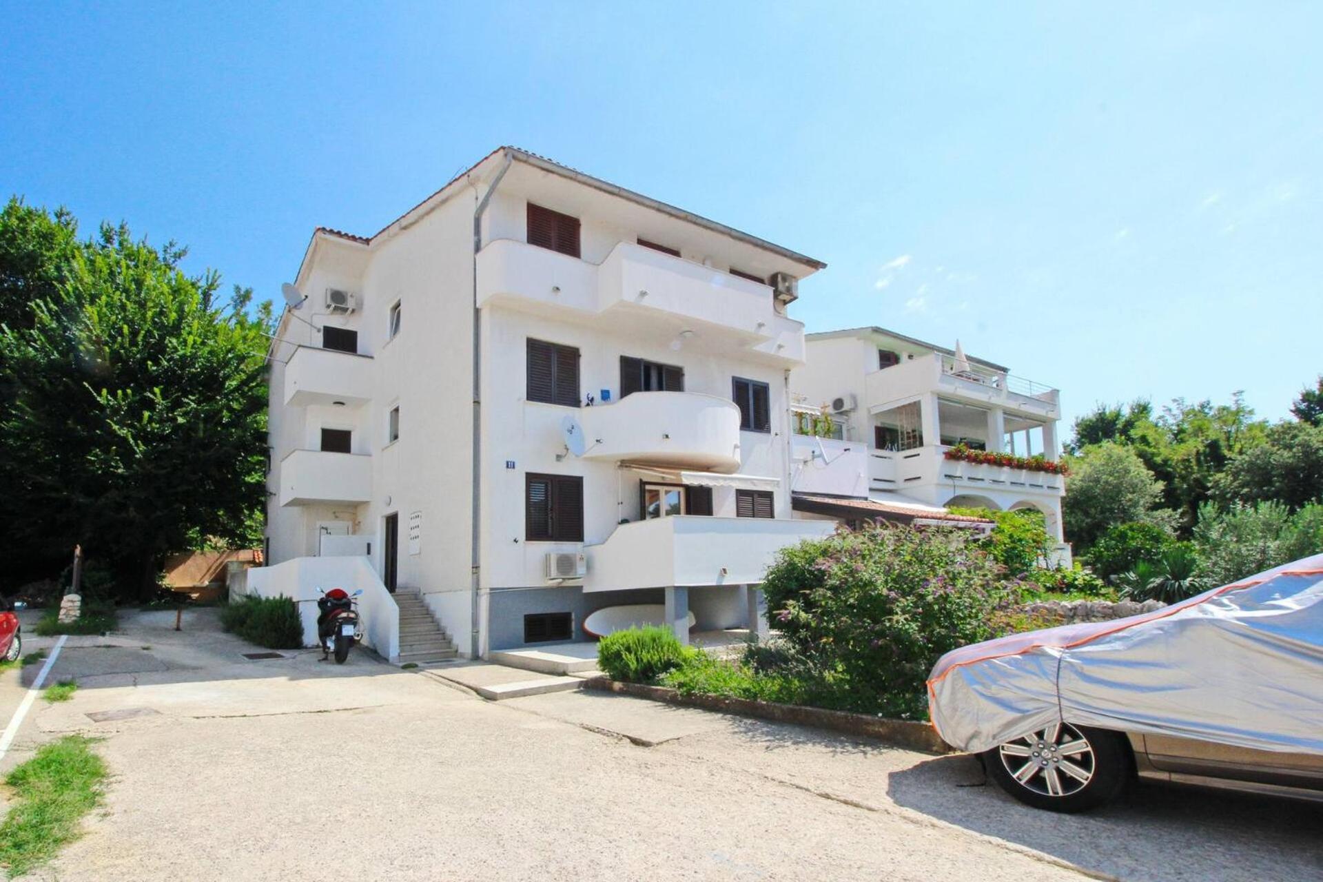 Apartments Karamarko Baska  Exterior photo